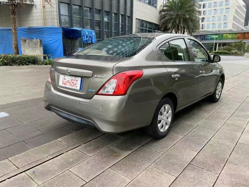 佛山18年日產陽光6