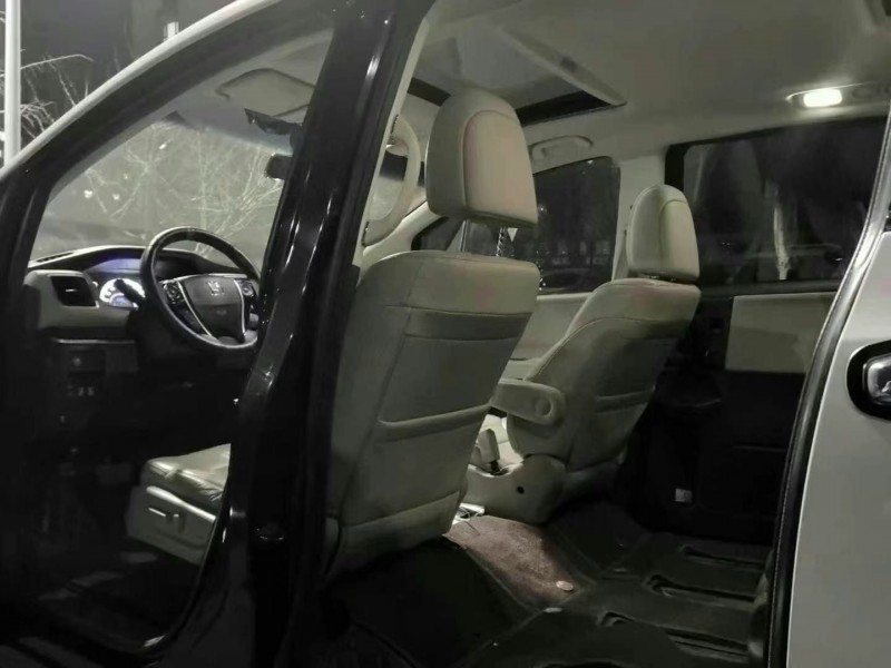 济宁14年本田奥德赛6