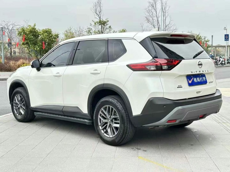 東莞23年日產奇駿7