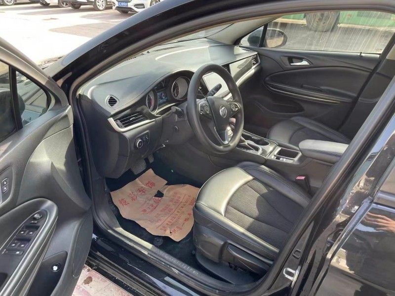 徐州17年别克威朗4