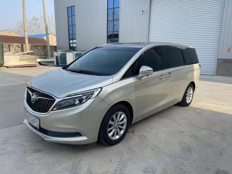 徐州17年别克GL82