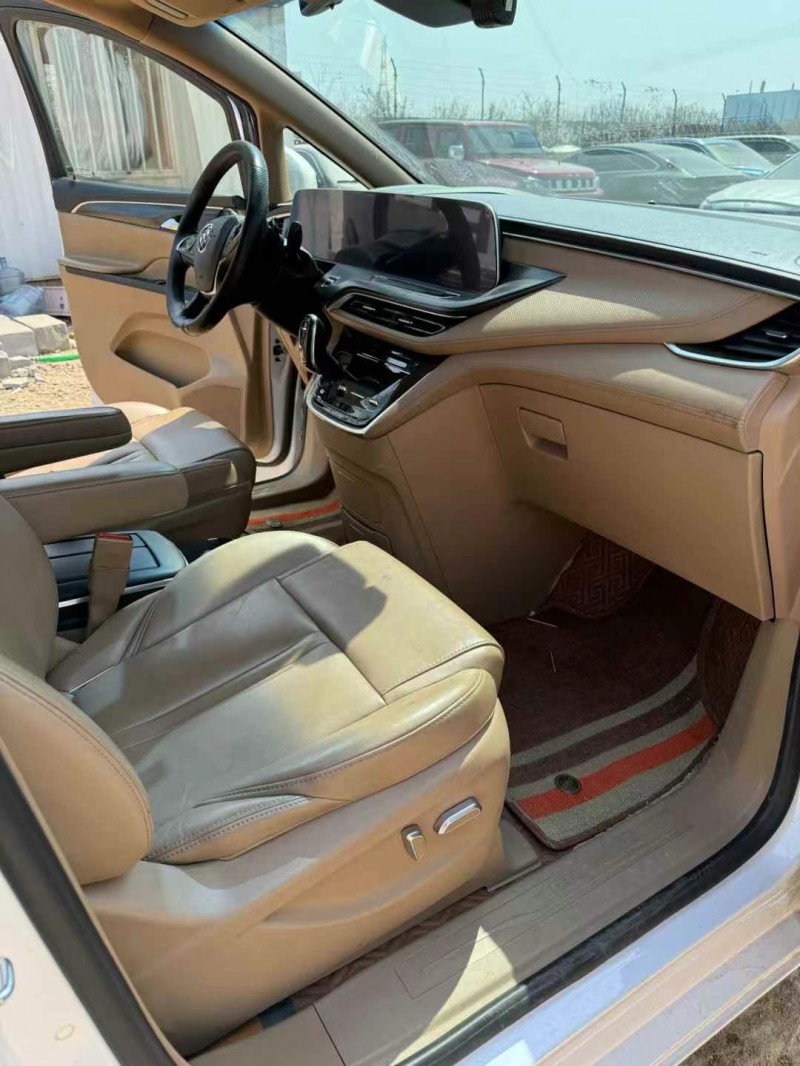 济宁20年别克GL84