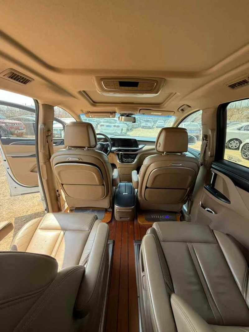 济宁20年别克GL87