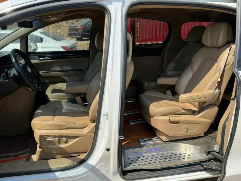 济宁20年别克GL88