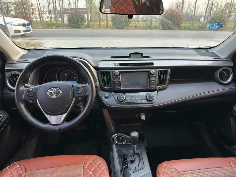 徐州17年丰田RAV4荣放3