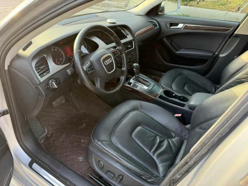 徐州12年奥迪A4L7