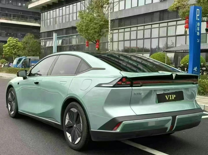 東莞23年長安汽車深藍8