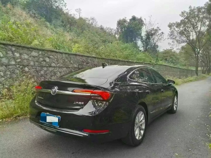 广州22年别克君越3