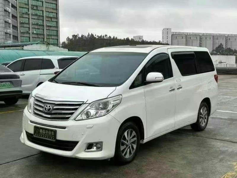 东莞12年丰田埃尔法2