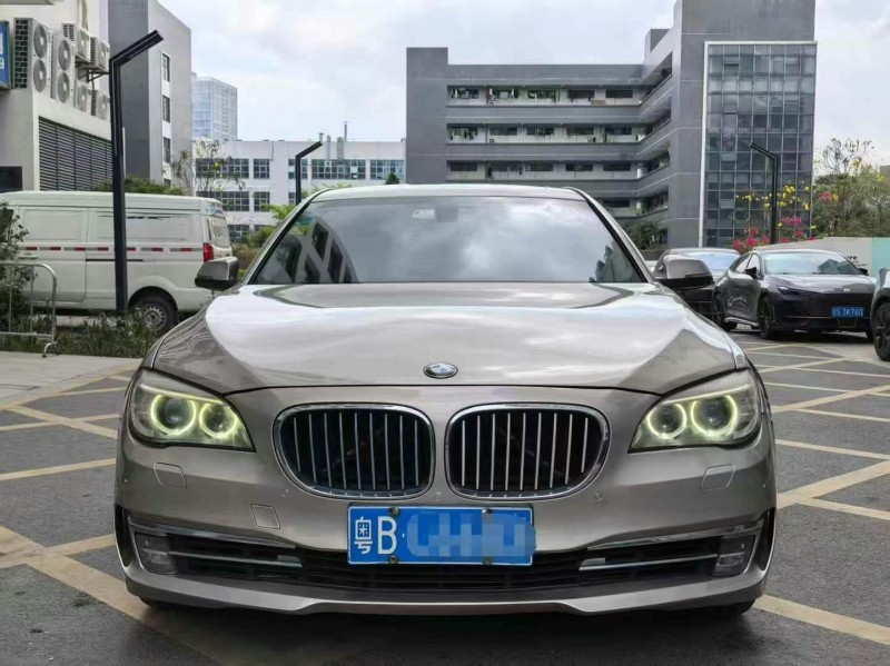 深圳13年寶馬7系1
