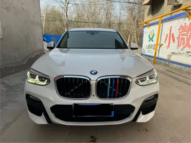 運城18年寶馬X31