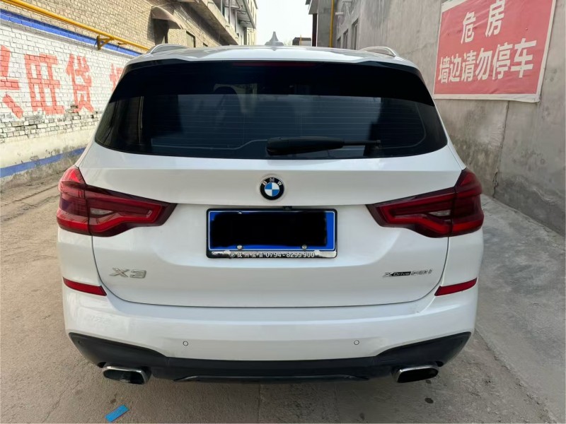 運城18年寶馬X35