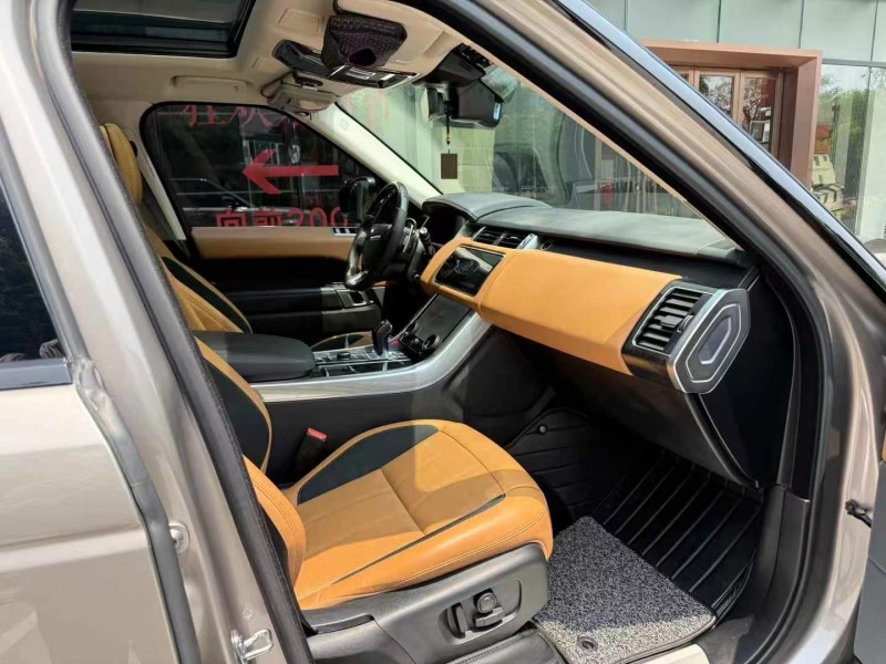 广州21年路虎发现6