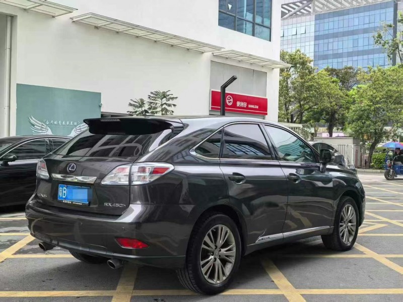 广州10年雷克萨斯RX7