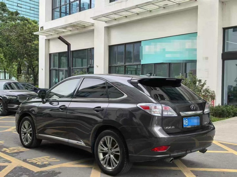 广州10年雷克萨斯RX8