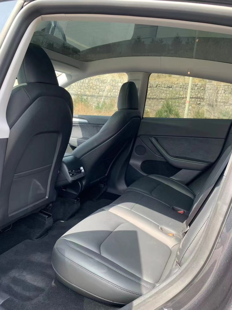邯鄲25年特斯拉MODEL Y4