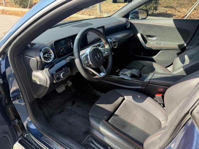 徐州20年奔驰CLA7