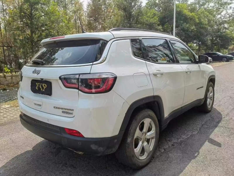 鄂州19年Jeep指南者7