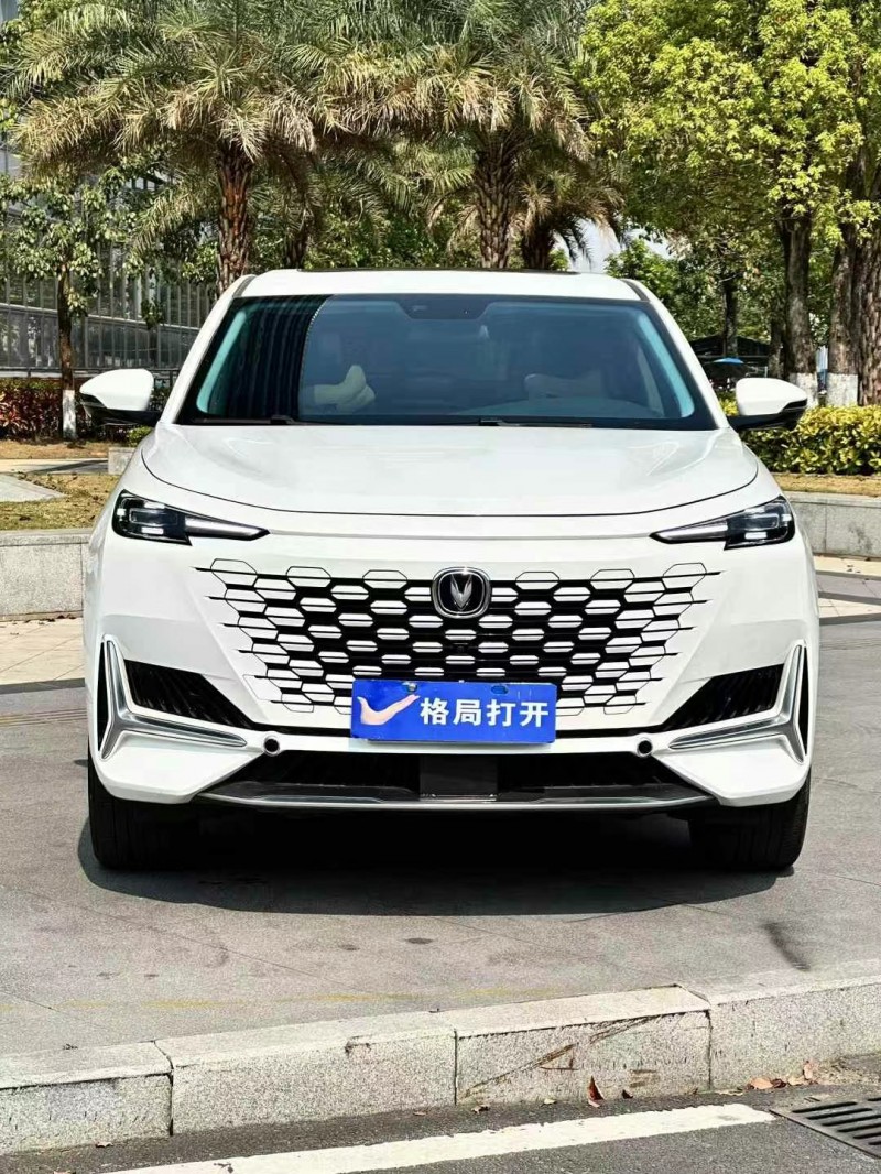 東莞22年長安汽車UNI1