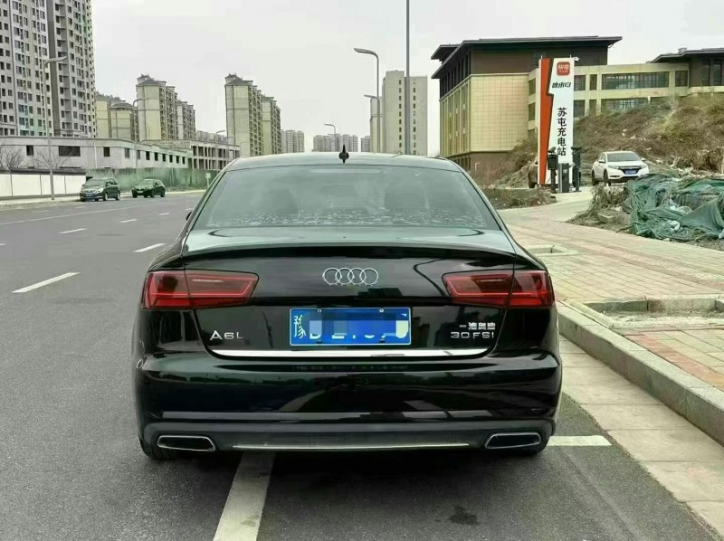 鄭州17年奧迪A6L9