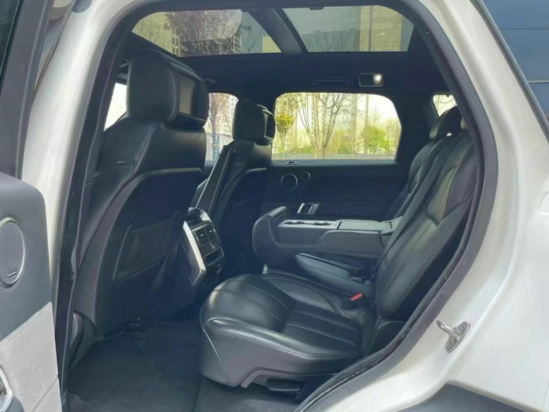 济宁14年路虎揽胜运动5