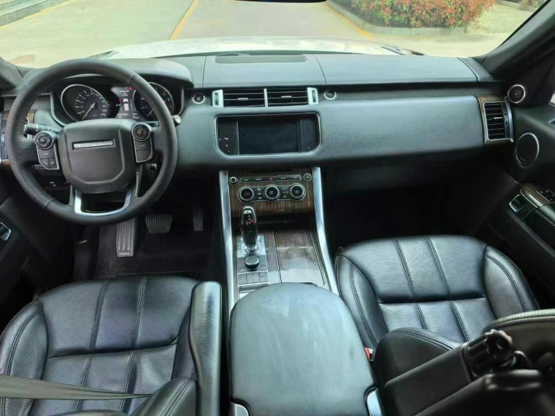 济宁14年路虎揽胜运动6