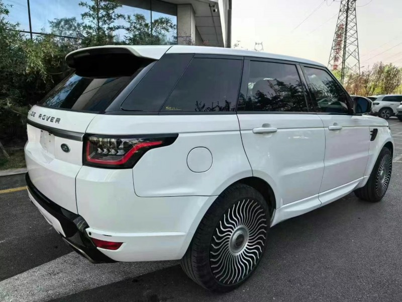 济宁14年路虎揽胜运动7