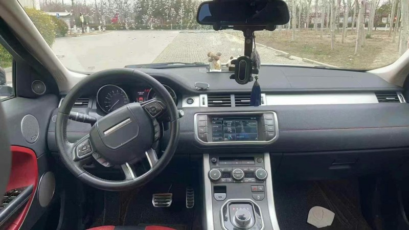 济宁15年路虎极光5