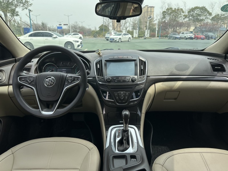 盐城16年别克君威7