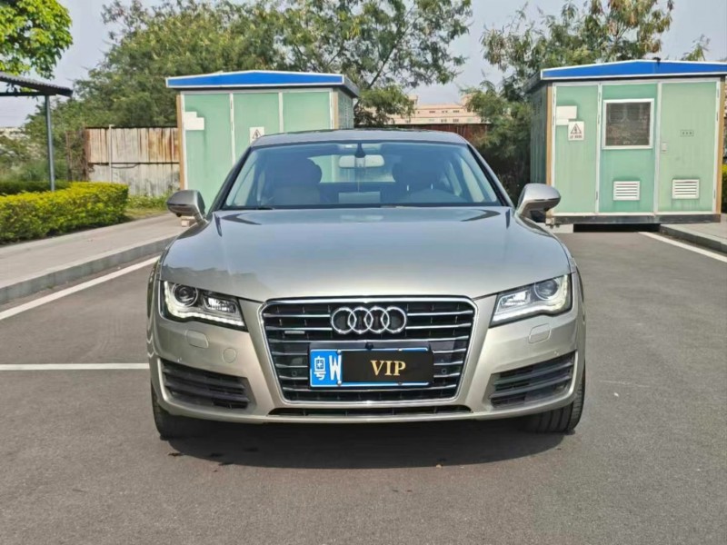 东莞13年奥迪A7L1