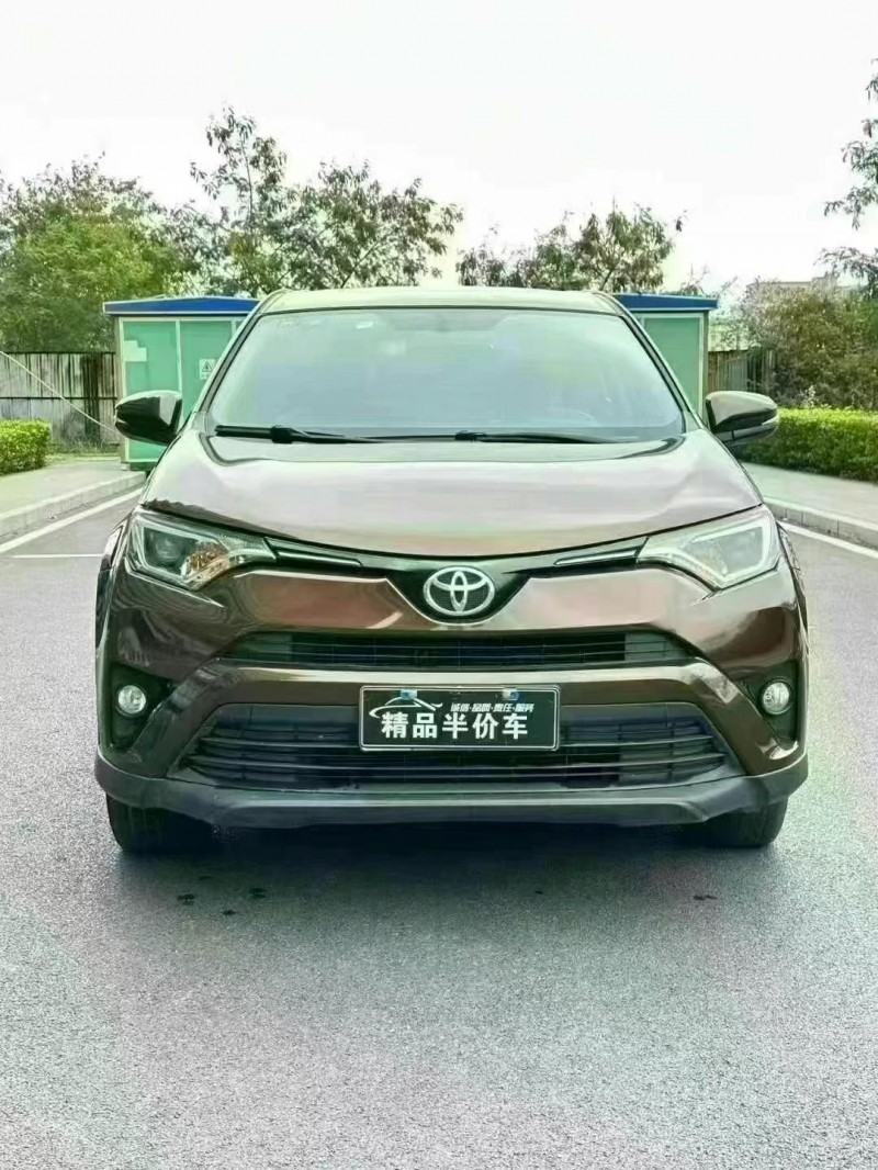 东莞19年丰田RAV4荣放1