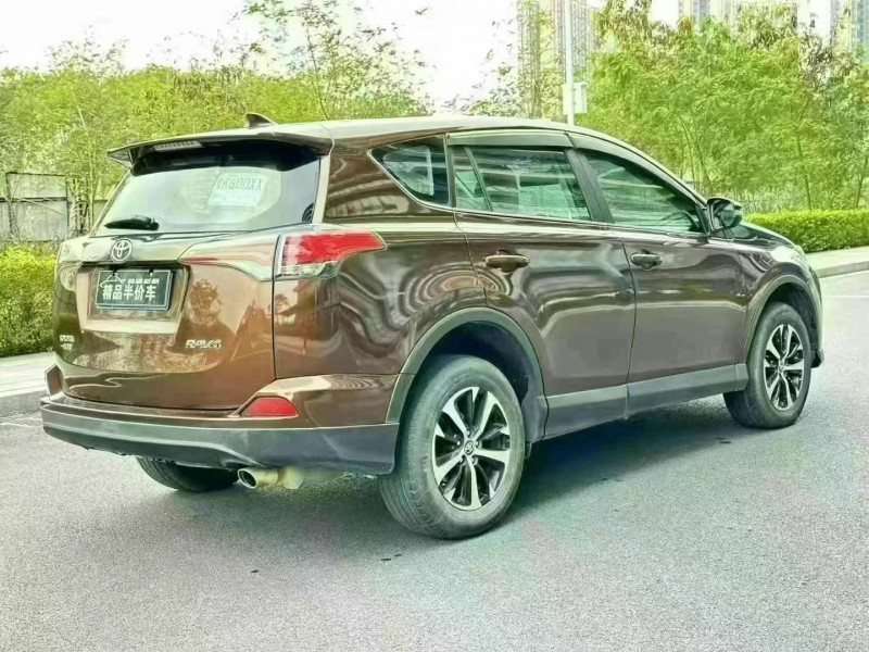 东莞19年丰田RAV4荣放7
