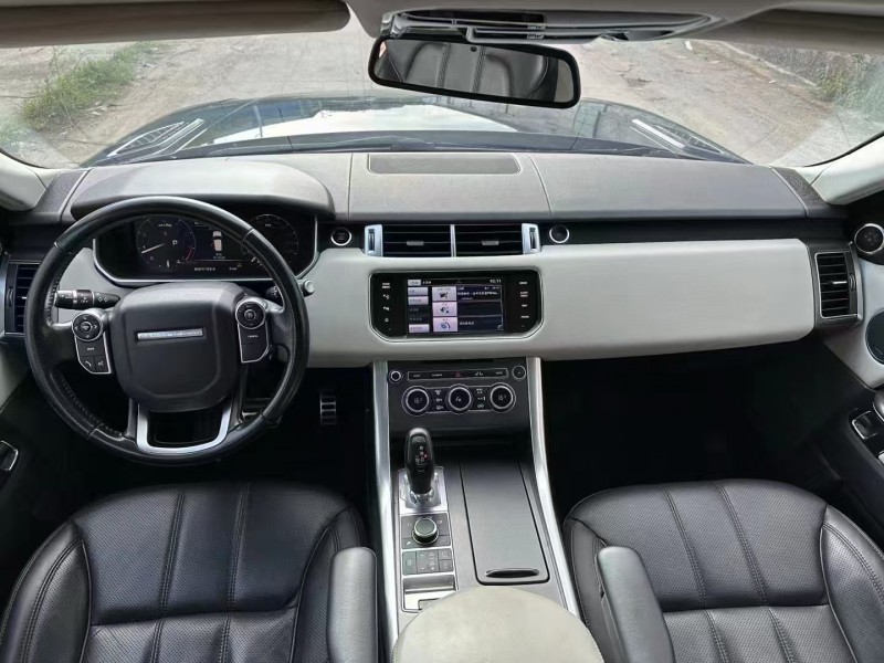 广州15年路虎揽胜运动9