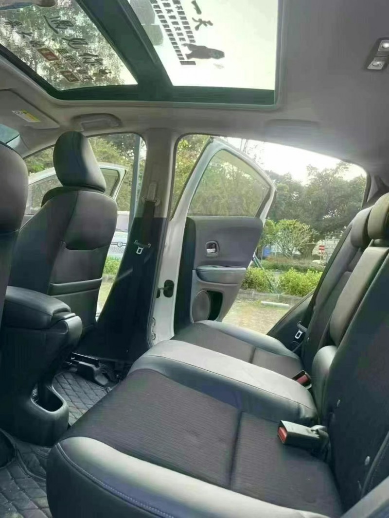 东莞20年本田缤智4