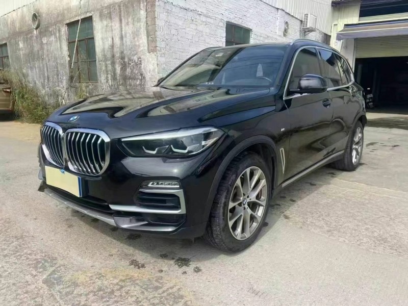广州21年宝马X52