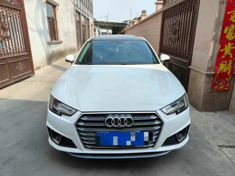 济宁19年奥迪A4L1