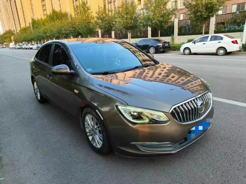 济宁15年别克英朗3