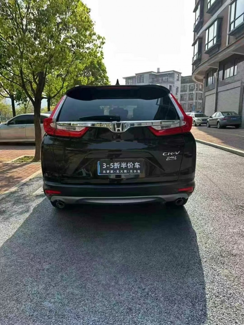 三明19年本田CRV9