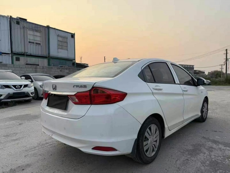 邵阳17年本田锋范7