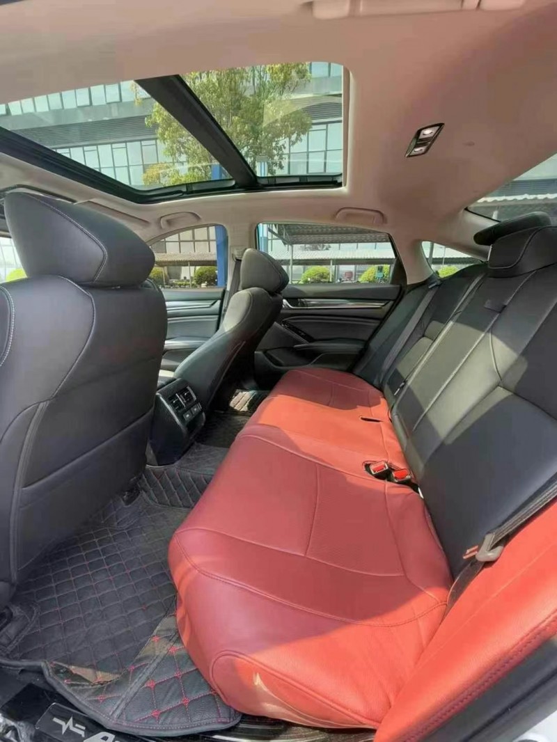 东莞22年本田雅阁5