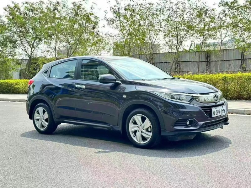 东莞22年本田缤智2