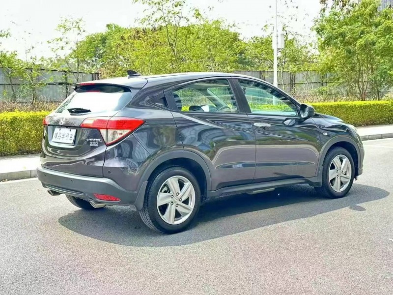 东莞22年本田缤智7