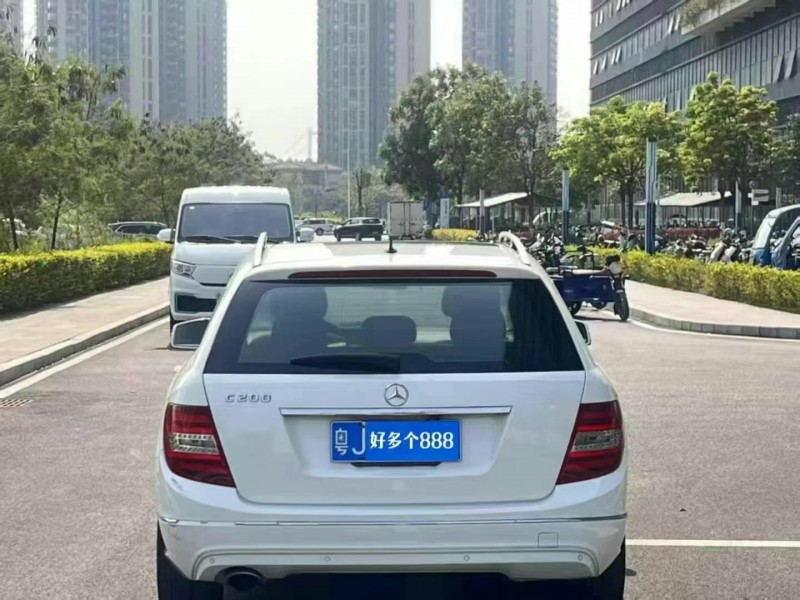 东莞14年奔驰C9