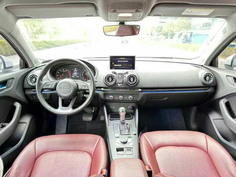 东莞18年奥迪A35