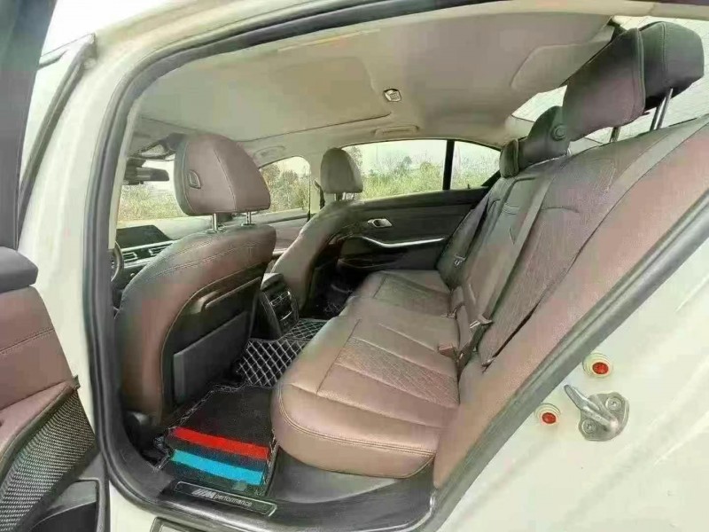 邵阳21年宝马3系6