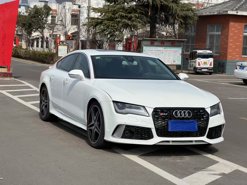 济宁14年奥迪A7L2