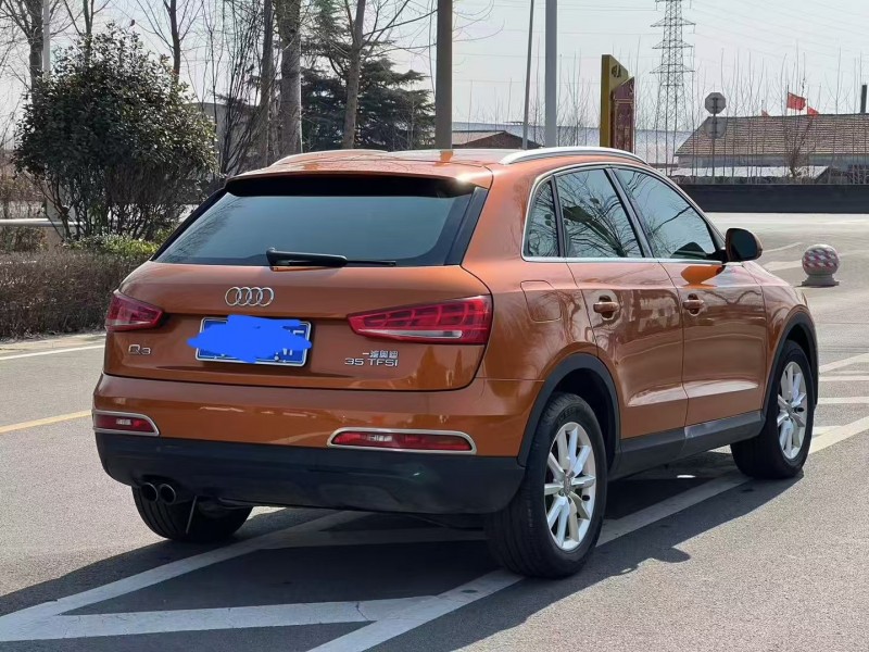 济宁16年奥迪Q38