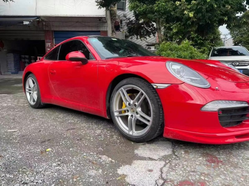 雅安14年保時捷9113