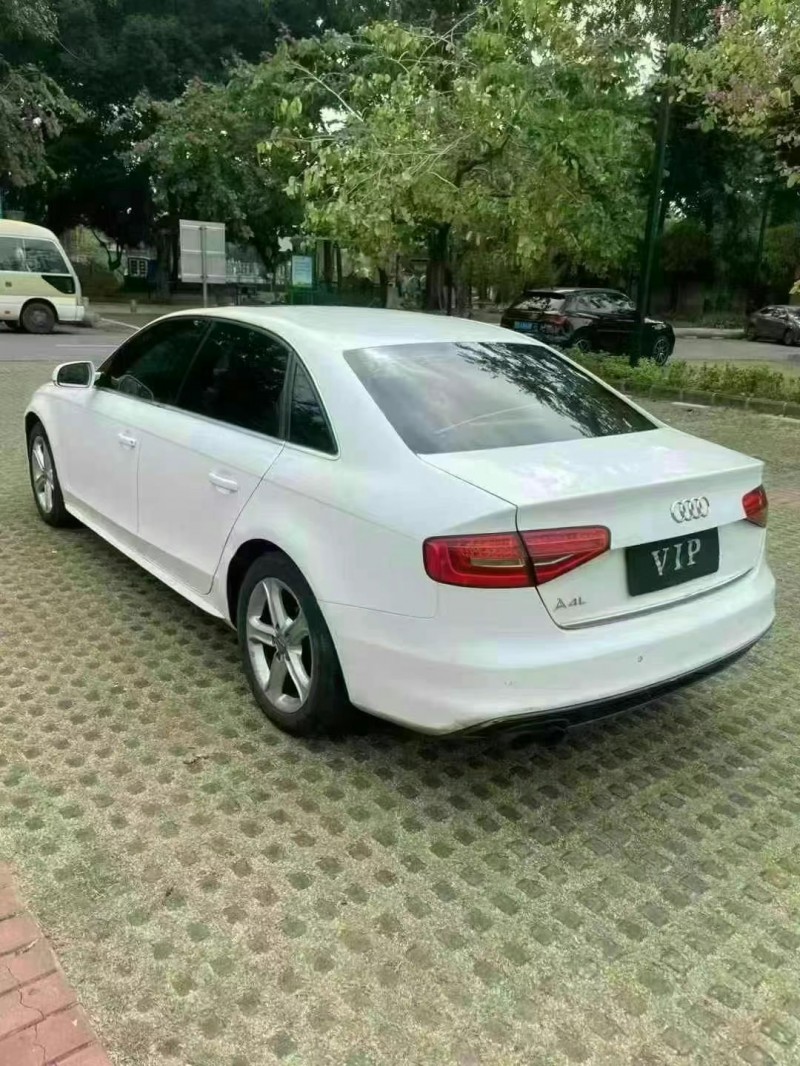 东莞15年奥迪A4L6