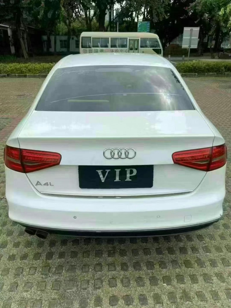东莞15年奥迪A4L7